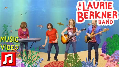 the fish song|The Laurie Berkner Band – The Goldfish Lyrics.